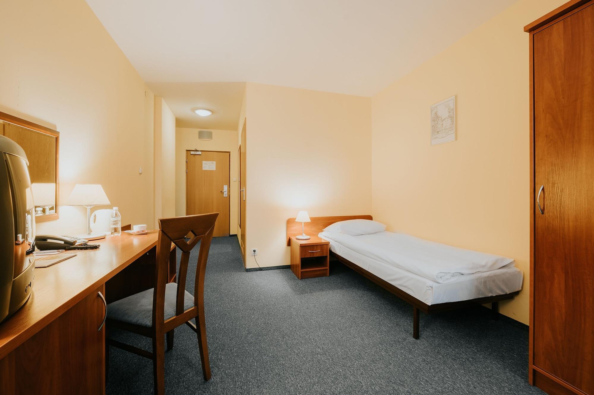 Sangate Hotel Airport Warszawa Zewnętrze zdjęcie
