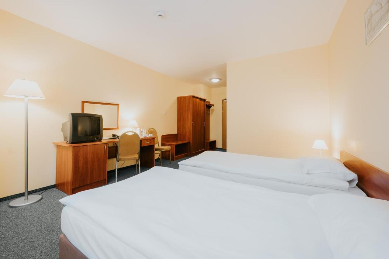 Sangate Hotel Airport Warszawa Zewnętrze zdjęcie